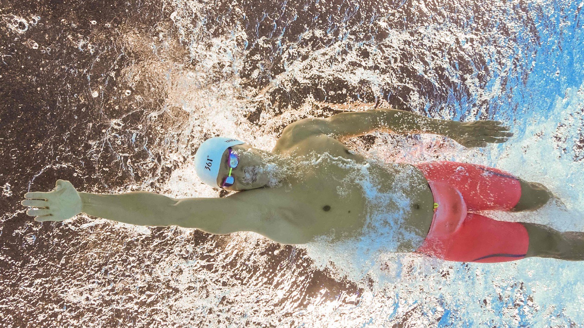 门迪彻底打爆防线,克罗地亚强势晋级莱比锡红牛