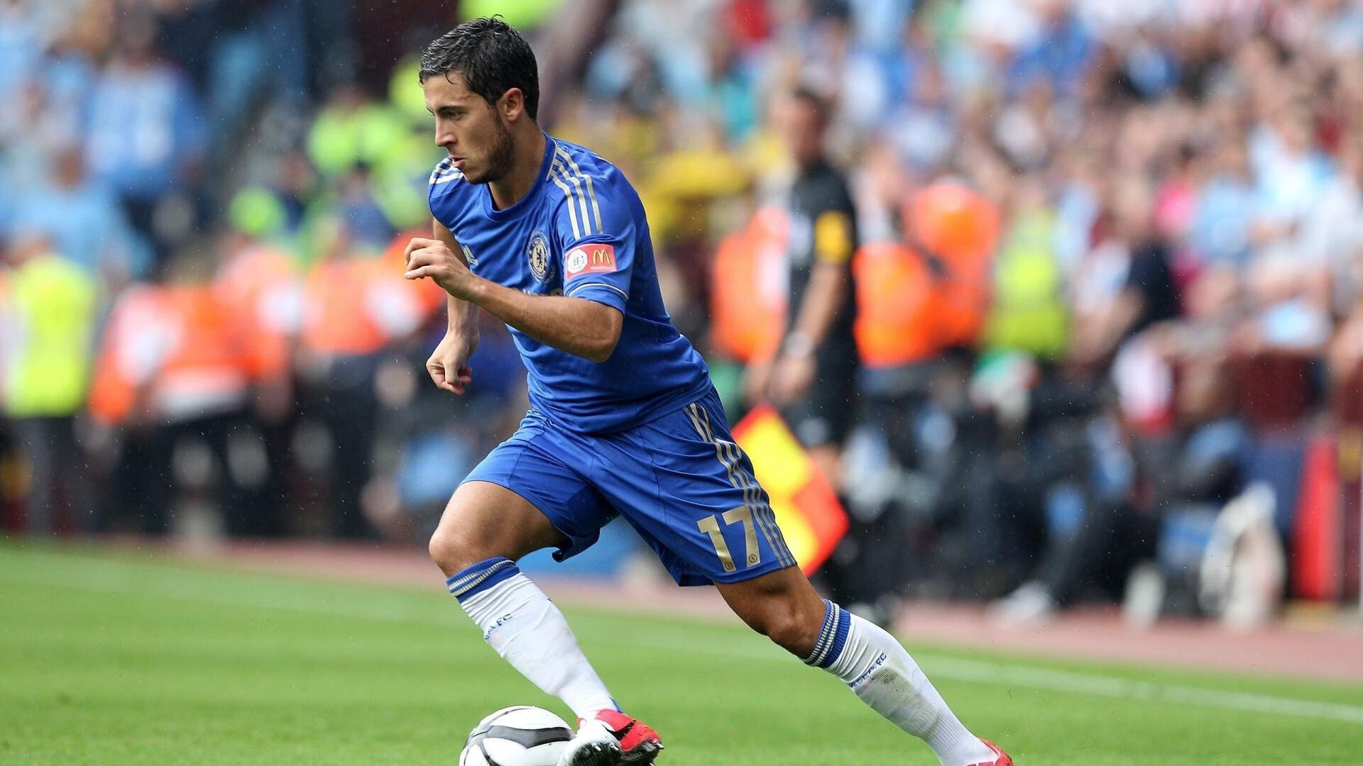 爱游戏官方-舞台的魔法，当那不勒斯遇见尼日利亚，阿尔瓦雷斯在聚光灯下绽放