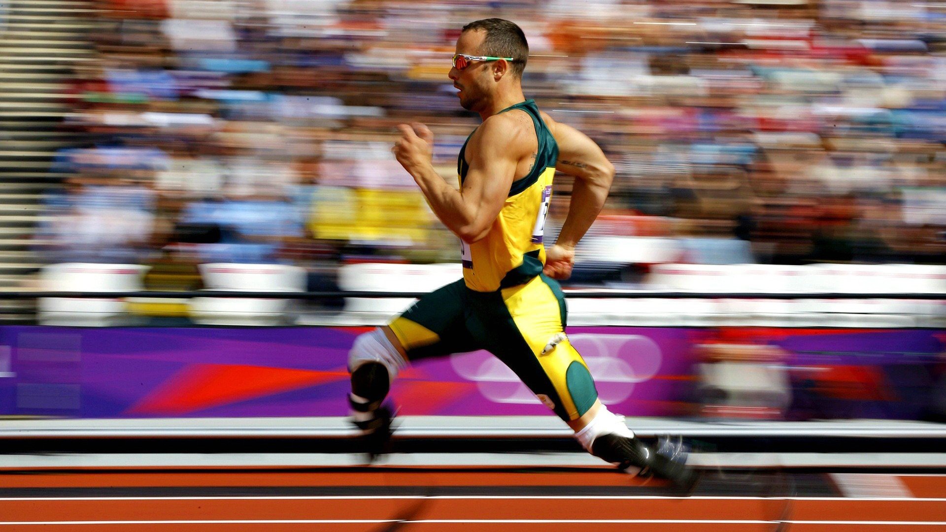 王皓状态火热难救主，日本队惊魂一刻险胜波兰