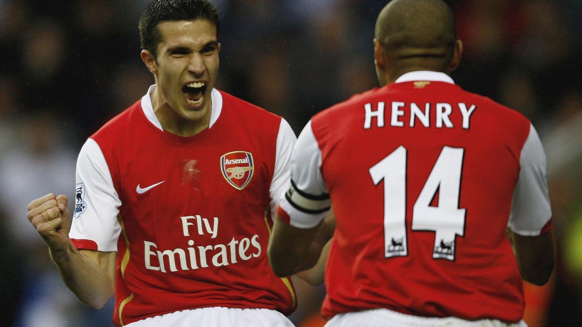 红牛二队绝杀红牛车队，佩雷兹点燃赛场的惊天逆转